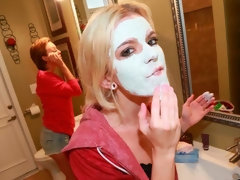 Блондинки, Собачьи, Лизание, От первого лица, Киски, Бритые, Молоденькие, Втроем