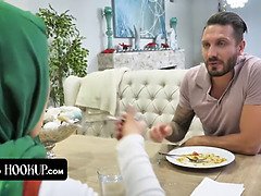 Arabisch, Schattig, Hondjeshouding, Hardcore, Natuurlijke tieten, Kut duiken, Geschoren, Tiener