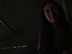 Enthousiasteling, Grote lul, Bruinharig, Sperma shot, Hardcore, Logement, Tatoeage, Tieten likken