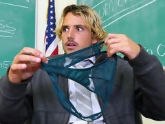 Blasen, Braunhaarige, Dildo, Behaart, Natürlichen titten, Reiten, Lehrer, Spielzeuge