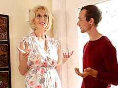 Большой член, Большие сиськи, Блондинки, Ласковые ручки, Лизание, Мастурбация, Зрелые, Короткая стрижка