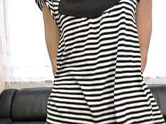 Asiatique, Beauté, Gros seins, Doigter, Branlette thaïlandaise, Japonaise, Mère que j'aimerais baiser, Nénés