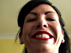 緊縛, イギリス人, 放尿