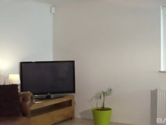 Braunhaarige, Spermaladung, Aufs gesicht abspritzen, Piercing