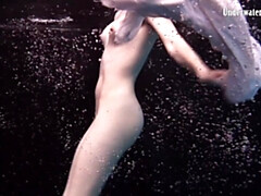 18, デカパイ, ブロンド, 女, アウトドア, ロシア人, 一人, 水中