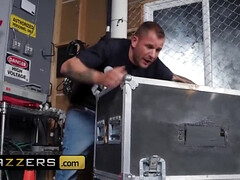 18 años, Anal, Verga grande, Acercamiento, Hd, Enorme, Adolescente