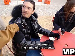 Bisexuelle, Couple, Cocu, Époux mari, Fille latino, Monstre, Pov, Échange d'épouses