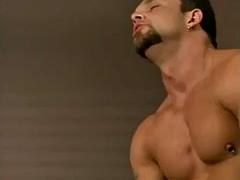 Asiatisch, Blasen, Braunhaarige, Spermaladung, Handjob, Hardcore, Lecken, Pov