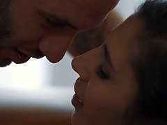 Gros cul, Sucer une bite, Brunette brune, Hd, Seins naturels, Chatte, Criant, Nénés