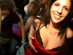 Любители, За кулисами, Грудастые, Семяизвержение, Сперма на лице, Ласковые ручки, Межрасовый секс, Латиноамериканки