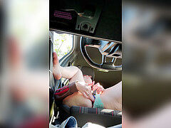 В машине, Мастурбация, На публике, Игрушки