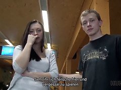 Pijpbeurt, Bruinharig, Oudere vrouw, Diep in de keel, Masturbatie, Moeder die ik wil neuken, Realiteit, Stiefmoeder