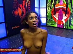 Braunhaarige, Viele männer bespritzen eine frau, Spermaladung, Schwarz, Hd, Italienisch, Natürlichen titten, Flotter dreier