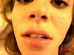 Blond, Sperma, Voetbeurt, Hd, Ondergoed, Mager, Tatoeage, Tieten likken