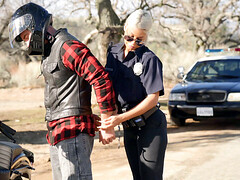 Rubia, Coche, Madres para coger, Mamá, Al aire libre, Sexo soft, Español, Uniforme