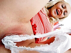 18 jahre, Leie, Fingern, Masturbation, Rasiert, Dürr, Solo, Entkleiden