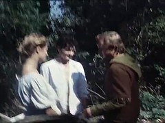 Poilue, Italienne, Rétro ancien