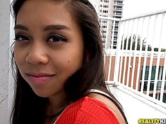 Arsch, Grosser arsch, Blasen, Hundestellung, Latina, Pov, Jungendliche (18+), Titten