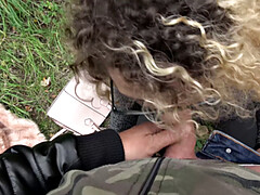 お尻, ブロンド, フェラチオ, チン, 眼鏡, ピアス, ガリガリ, タトゥー