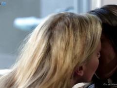 巨乳な, エロティック, 顔面騎乗, レズビアン, なめる, 淫乱熟女, 母, 剃毛