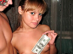 Amateur, Cul, Brunette brune, Cocu, En levrette, Timide, Adolescente, Nénés