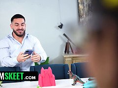 Sucer une bite, Tromperie, Gorge profonde, Branlette thaïlandaise, Hd, Pov, Rugueux, Criant