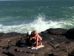 アナル, デカパイ, ブロンド, フェラチオ, 顔射, 異人種間, 三人