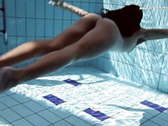 Gros seins, Noire, Brunette brune, Femelle, Hd, De plein air, Piscine, Solo