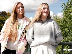 Enthousiasteling, Grote mammen, Blond, Fetisj, Lesbisch, Likken, Natuurlijke tieten, Kut duiken