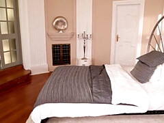 Anal, Morena, Corridas faciales, Lencería, Madres para coger, Afeitado, Tatuaje, Trio