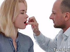 Anal, Chica, Rubia, Corridas, Garganta profunda, Lamidas, Adolescente, Anal adolescente