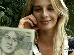 Amateur, Grosse bite, Blonde, Homme nu et filles habillées, En levrette, Mère que j'aimerais baiser, Argent, Grande