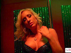 Badpak, Pijpbeurt, Condoom, Sperma shot, Likken, Moeder die ik wil neuken, Ouderwets