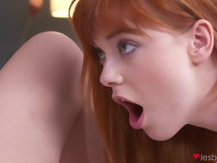 Brunette brune, Doigter, Lesbienne, Lingerie, Mère que j'aimerais baiser, Chatte, Rousse roux, Adolescente