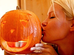 Blonde, Habillées, Nue