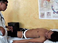 Enthousiasteling, Anaal, Aziatisch, Arts, Fetisj, Handschoenen, Mager, Uniformpje