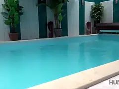 フェラチオ, 浮気する, チェコ, お金, プール, ハメ撮り, 現実, ティーン