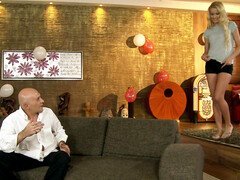 In den arsch, Arsch, Schönheit, Blondine, Aufs gesicht abspritzen, Überraschung, Jungendliche (18+), Eng