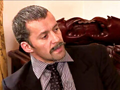 18 jahre, Spermaladung, Fetisch, Grossvater, Büro, Zierlich, Jungendliche (18+)