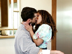 Culo, Bisexual, Rubia, Mamada, Corridas, Garganta profunda, Realidad, Sexo fuerte