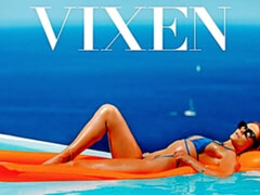 Cul, Sucer une bite, En levrette, Branlette thaïlandaise, De plein air, Piscine, Adolescente, Nénés