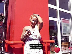 Leie, Blasen, Flashen, Deutsch, Hd, Milf, Pov, Rau