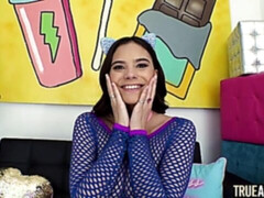 Anal, Lécher le cul, Brunette brune, Doigter, Poilue, Hard, Fille latino, Adolescente