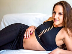 ブロンド, フェラチオ, バック, 指いじり, 手コキする, 自然山雀, 剃毛, ストリッピング